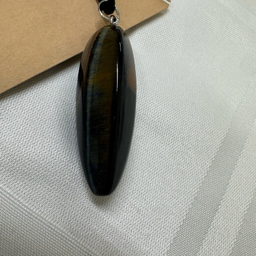 tiger eye tiger eye